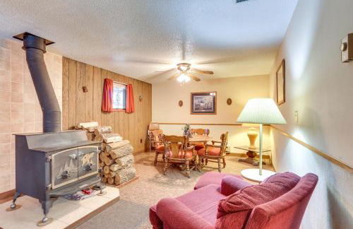 Cozy Black Hills Nature Retreat with Private Deck! - Foto 9