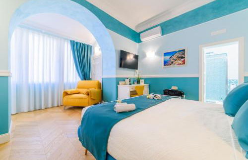 Sirenuse Home & Suites - Photo 9