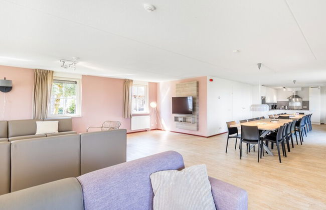 Luxurious Villa in Weert for 24 Persons - Foto 12