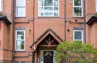 Silver Pines - 2BR - King Bed - 6 Guests - Wi-Fi - Free Parking - Foto 30