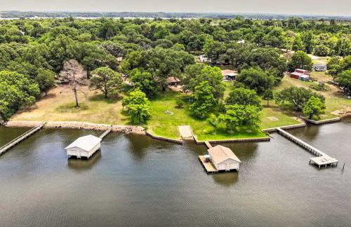 Roomy Texas Lake Retreat with Private Boat Ramp - Foto 43