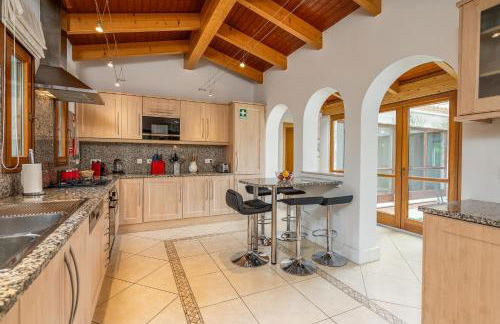 Peaceful and lovely retreat with a pool #1982 - Foto 24