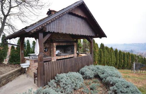 Six-Bedroom Holiday Home In Jastrebarsko - Foto 5