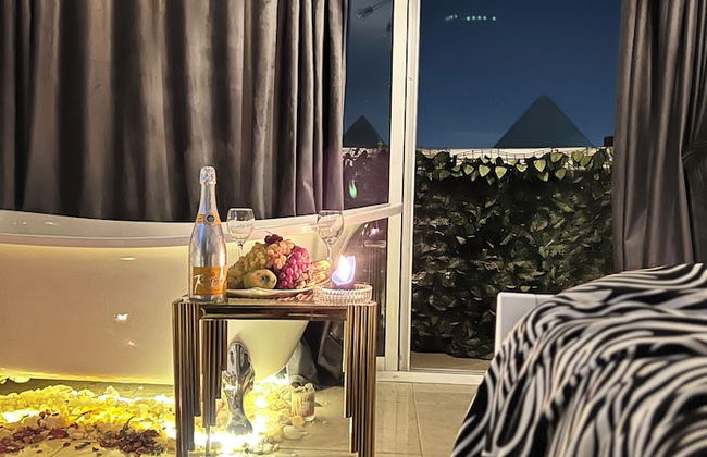 Pharaoh pyramids view - Foto 20