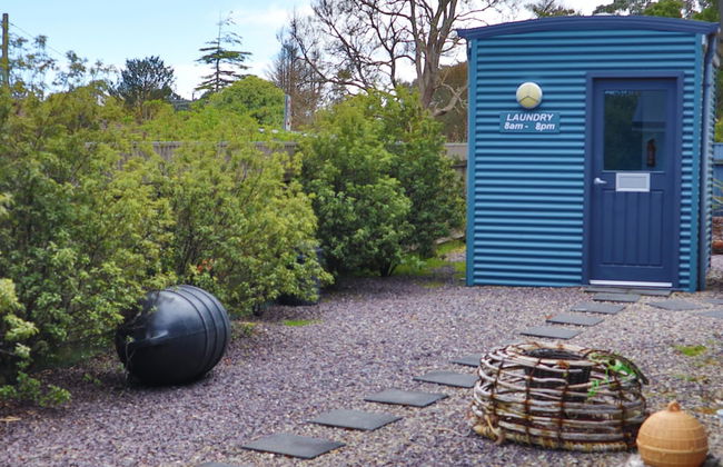 Strahan Bungalows - Photo 41