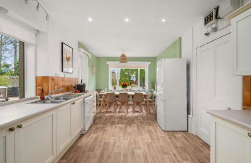 The Farmhouse - Countryside Escape with Hot Tub - Foto 10