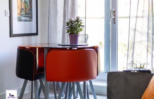 Carnforth 49 by Alt-Stay - 2 Bed En-Suite House - Parking, WiFi & Serviced Workspace - Contractors & Relocations - Weekly & Monthly Rates - Foto 10