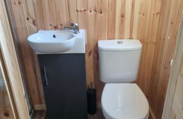 Blair snug hut - Photo 12