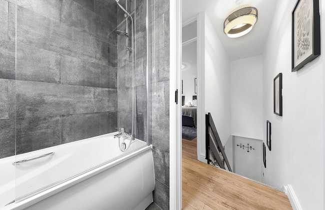 2BR Flat, Free Parking, Close to Airport & Centre - Foto 70