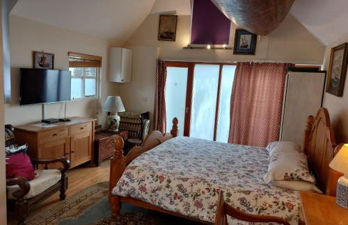 Stable Cottage - Sleeps 6, near Lulworth Cove - Photo 5