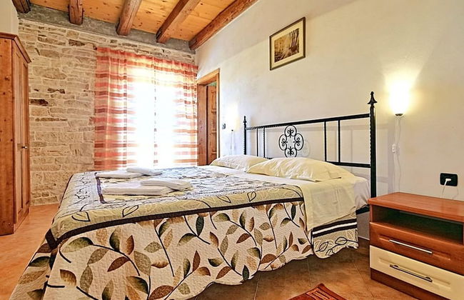 Authentic Villa in Tinjan With Private Pool - Foto 7