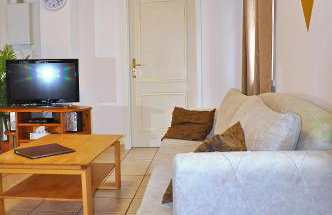 Zentral und großzügig Wohnen - Smart-TV mit streaming Apps - 1 bis 4 Personen - Küche mit Bar - kostenlose Parkzone - Photo 22