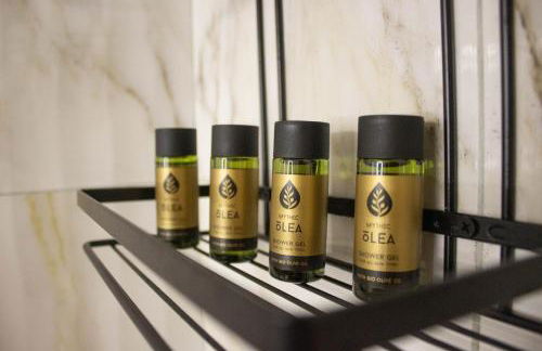 Annis House - Photo 9