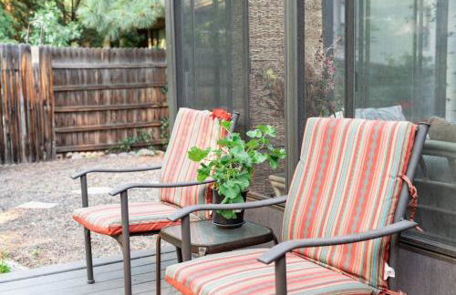 Skyline Stargazing Cabin with hot tub - Photo 32