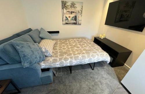 modern 1 bed apartment with car parking - Foto 7