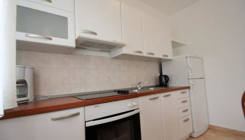 Apartment Bilic with balcony - Foto 5