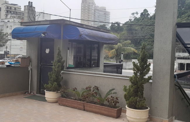 500m da Praia, BIWA Edifício com Piscina, 1garagem, WI-FI, Portaria 24hs, churrasqueira, playground, jardim, Centro do Guarujá, SP - Foto 2