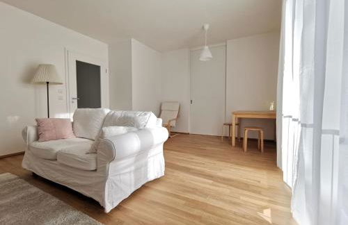 Gemütliches Privatzimmer in geräumiger Gemeinschaftswohnung - Foto 2