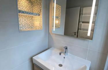 Le Mistral, Superbe Appartement 2 Chambres, Vue Mer Proximité Plage, Parking Gratuit - Foto 20