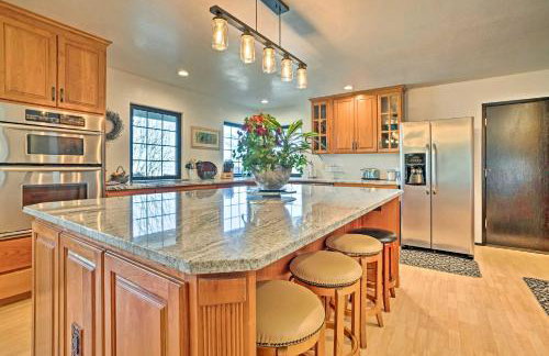 Mountain Escape - 7 Miles to Mission Ridge Resort! - Photo 10