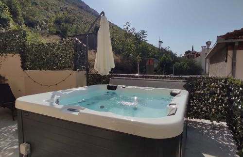 Relax apartment Split area with jacuzzi and mountain view - Photo 34