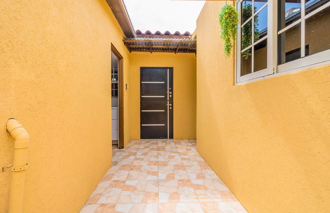 Urban 5BR Private Pool Getaway 10 Min- Bch - Foto 29