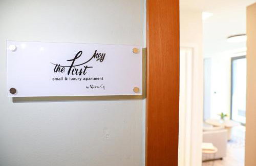 The First Key Luxury & small apartment in the center of Xanthi - Foto 36