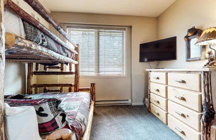 Mammoth Green #214 condo - Photo 31