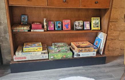 In city center and next to the train station - Foto 20