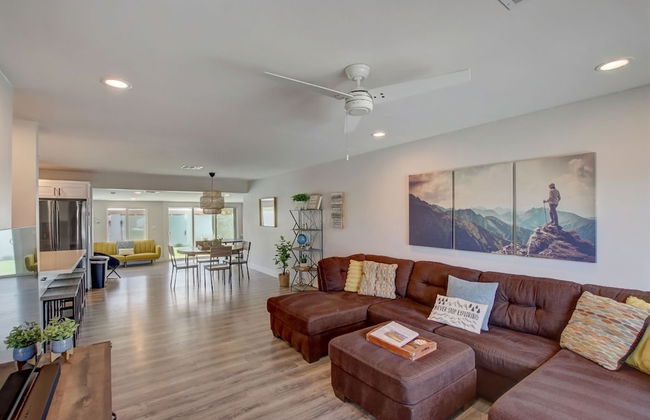 Family Retreat By Old Town w Pool - Foto 1