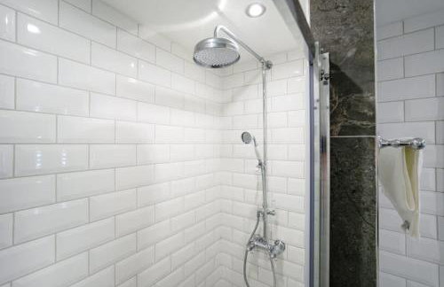 NEW! Boutique 1BR in Hartlepool - Photo 20