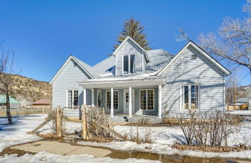 Dolorable Home with Yard - Walk to River! - Foto 27