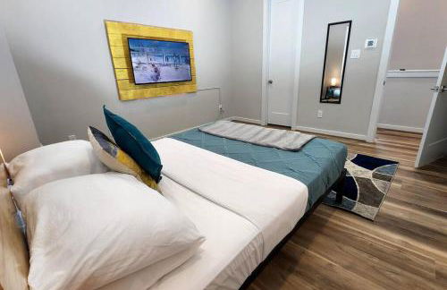 Galleria Exquisite Three Story Home Brand New Development - Foto 14