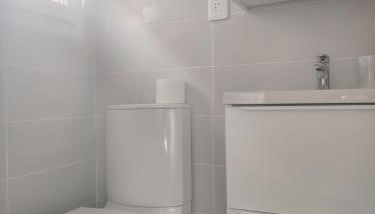 Logement avec terrasse et jardin - Foto 4