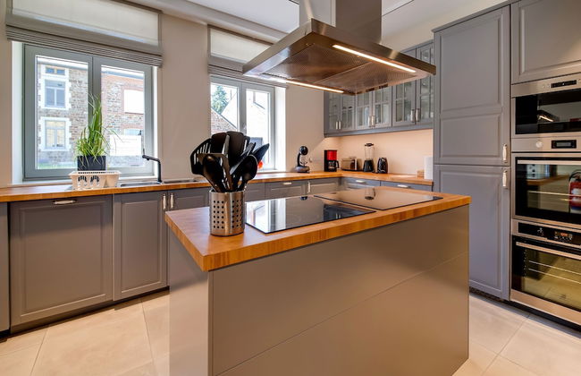 Charming Rural Retreat - Photo 10