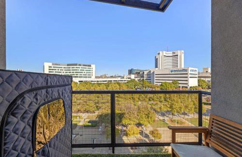 Luxury Skyline Escape, FIFA World Cup, King Bed, Free Parking, DT View, Sauna - Foto 28