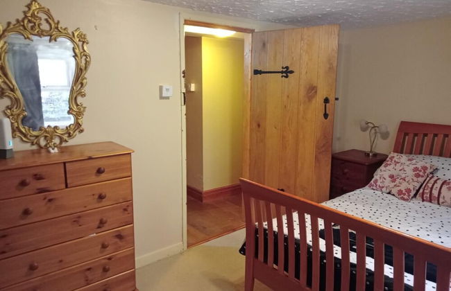 Llandovery - Cottage - Sleeps4 - Parking Secure Lock up for Bikes - Foto 4