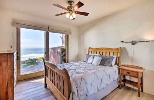 Oceanfront Point Arena House with Lovely Deck! - Foto 35