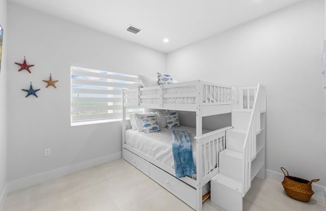 Paradise Point Pool Dock Lounges BBQ - Foto 11