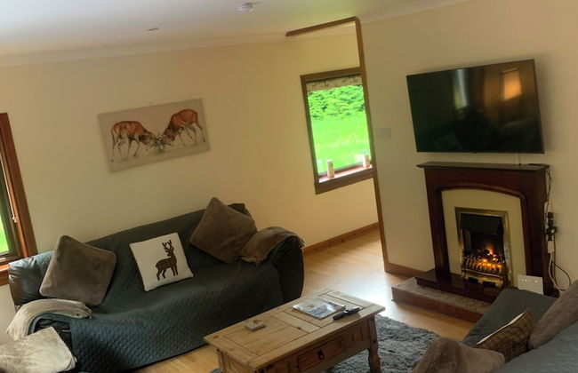 Captivating 5-bed Cottage With Private hot tub - Foto 18