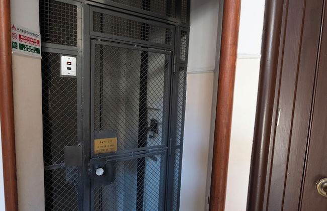 Testaccio Luminous And Large Apartment - Foto 18