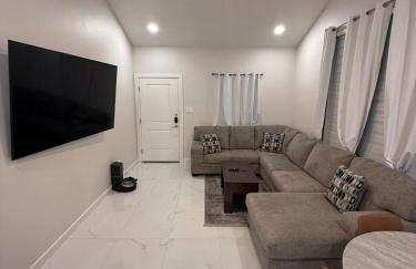 Newly build 1 bedroom 2 bathrooms condo - Foto 20