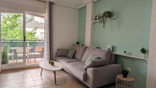 Apartamento Las Palmeras - Con Terraza, barbacoa, aire acondicionado y a 250m de la playa! - Foto 2