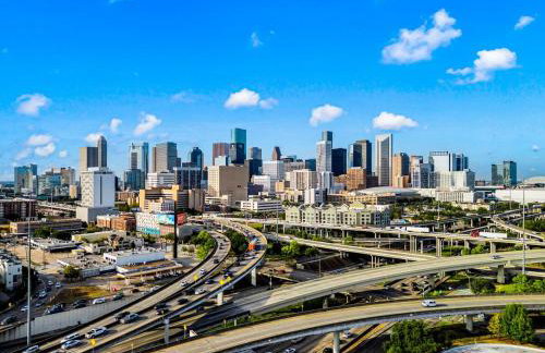 Gorgeous Property Near Convention Center - Foto 24