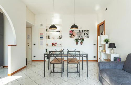 Stazione Centrale - Ariel - appartamento luminoso con terrazzo fino a 6 posti letto - Foto 34