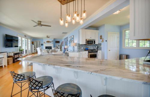 Bayfront White Stone Escape w/ Private Beach! - Photo 7