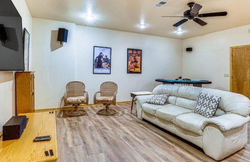 Game Room, Deck and Yard Lake of the Ozarks Retreat - Foto 34