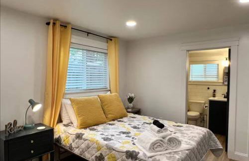 Sacred Heart HospitalHuckleberrysMin to Dwntn - Foto 4