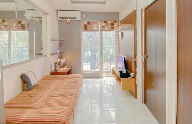 Comfort Living 2BR at Mutiara Bekasi Apartment - Foto 10
