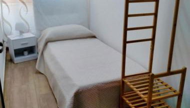 MyrEma House - near Fontanarossa Airport Catania - Foto 5